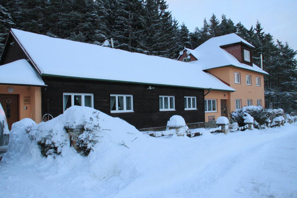 Chata Javorina Javornik  ภายนอก รูปภาพ